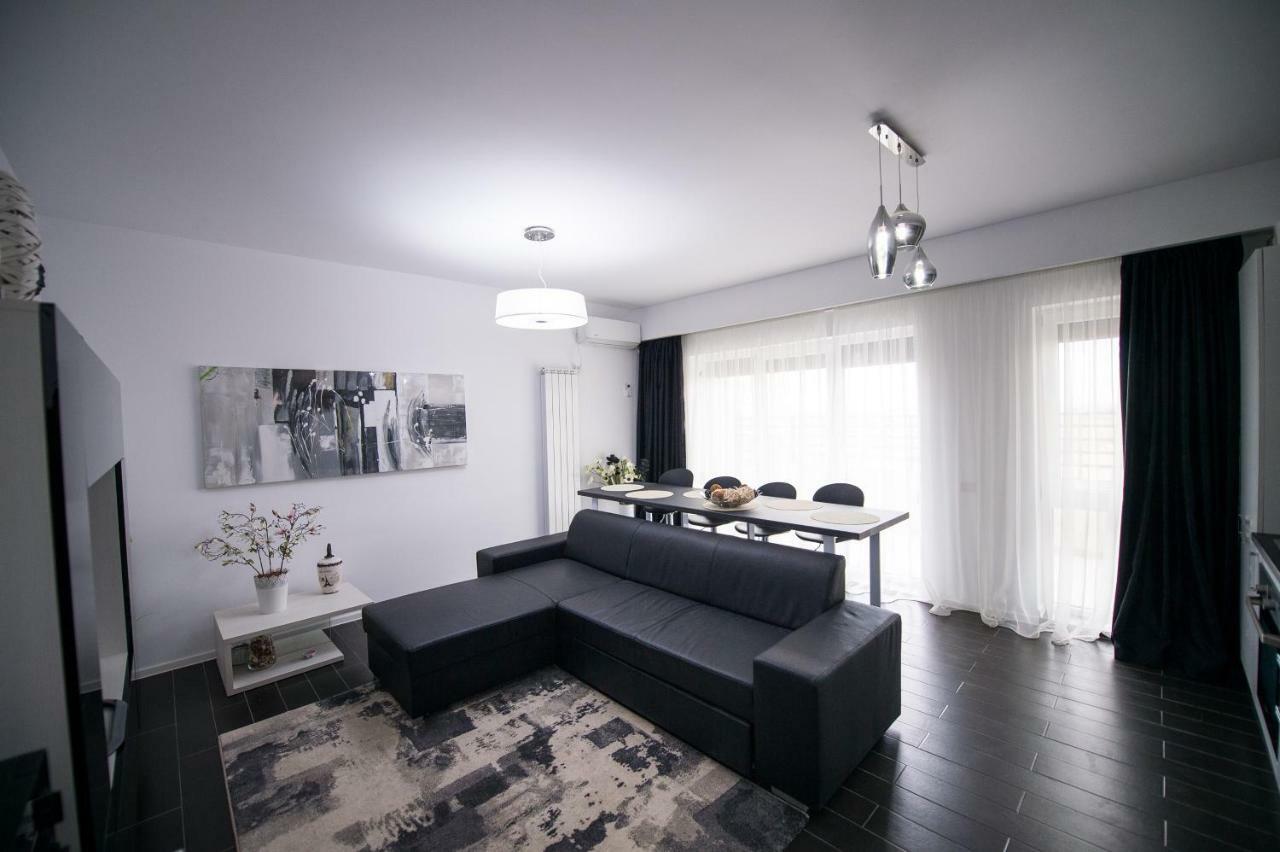 Apartel Black & White Navodari Ngoại thất bức ảnh